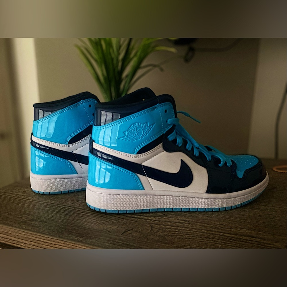 Air Jordan 1 Retro High OG “Blue Chill Goat”